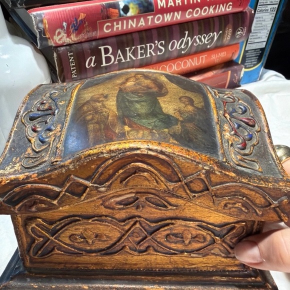 Vintage Italian Wooden Florentine Miniature Mary And JesusJewelry Trinket Box
